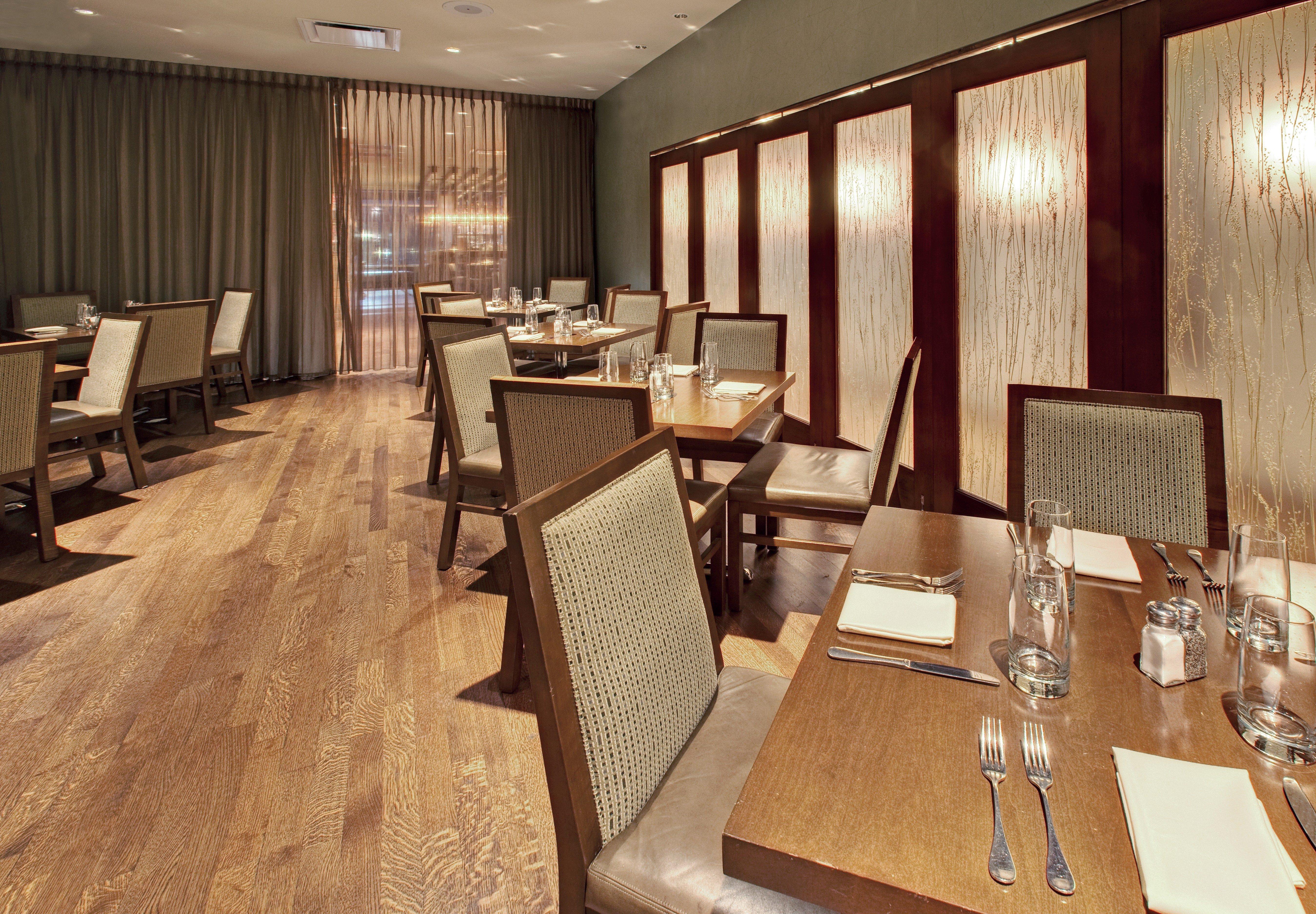 Crowne Plaza Hotel Glen Ellyn/Lombard By Ihg Restaurace fotografie