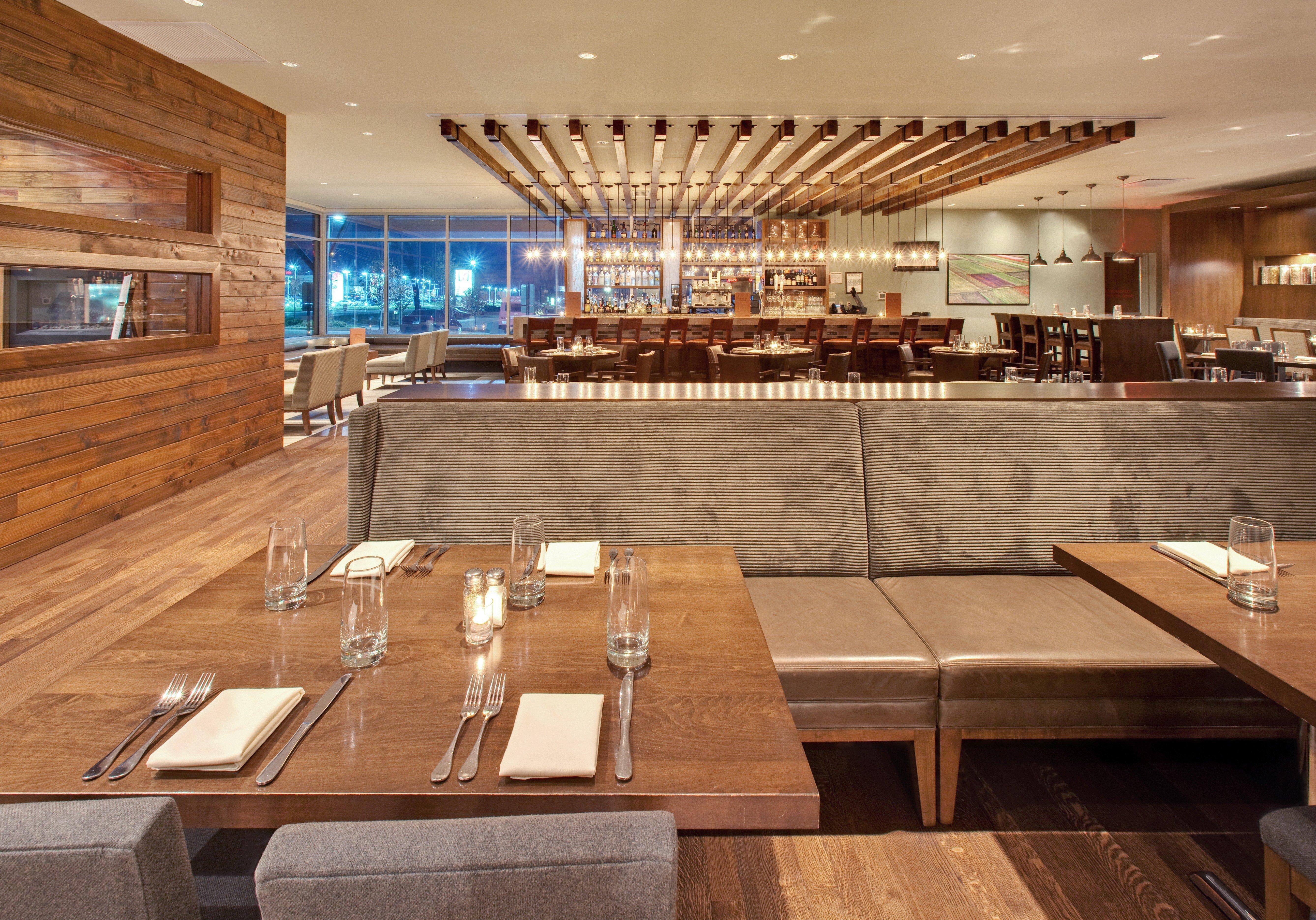 Crowne Plaza Hotel Glen Ellyn/Lombard By Ihg Restaurace fotografie
